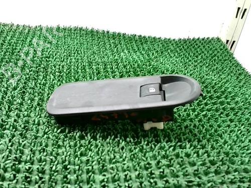 Højre fortil elrude kontakt DACIA DUSTER (HS_) 1.5 dCi (109 hp) 29817085