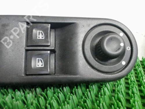 Used Left front window switch RENAULT CLIO IV (BH_) 1.5 dCi 90 (90 hp) 22086436
