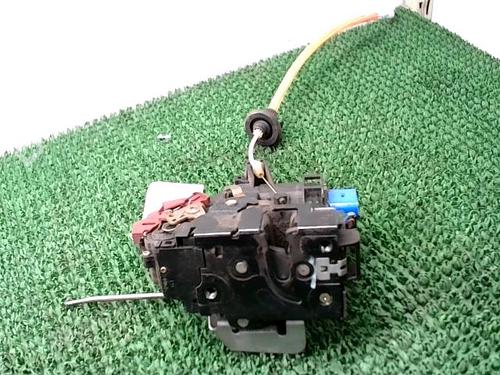 Front left lock AUDI A3 (8P1) 1.9 TDI | BP24889696C98 