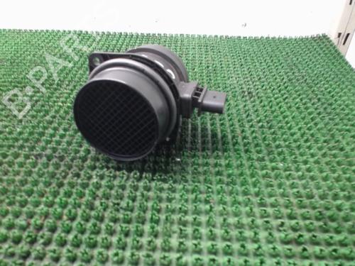 Used Mass air flow sensor VW GOLF VI (5K1) 2.0 TDI (110 hp) 22080166