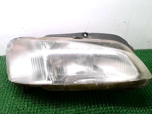 Used Right headlight PEUGEOT 106 II (1A_, 1C_) 1.5 D (57 hp) 23136689