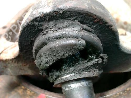 Used Left front steering knuckle Left front steering knuckle JEEP CHEROKEE (KJ) 2.8 CRD 4x4 (150 hp) 26443483 26443483