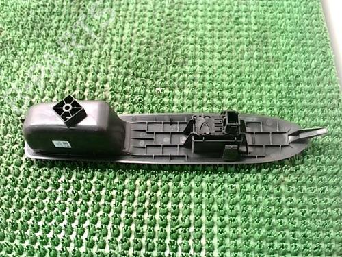 Right front window switch CITROËN C4 II (NC_) 1.6 VTi 120 (NC5FS0, NC5FS9) | BP22089682I26 