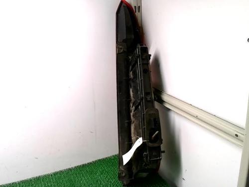 Used Left taillight FORD FIESTA V (JH_, JD_) 1.4 TDCi (68 hp) 22089058