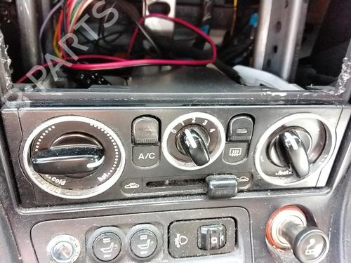 Mando climatizador Mando climatizador MAZDA MX-5 II (NB) 1.6 16V (NB6C) (110 hp) 34268274 34268274