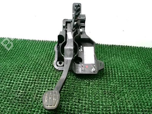 Used Break pedal Break pedal PEUGEOT 208 II (UB_, UP_, UW_, UJ_) 1.5 BlueHDI 100 (102 hp) 29272208 29272208