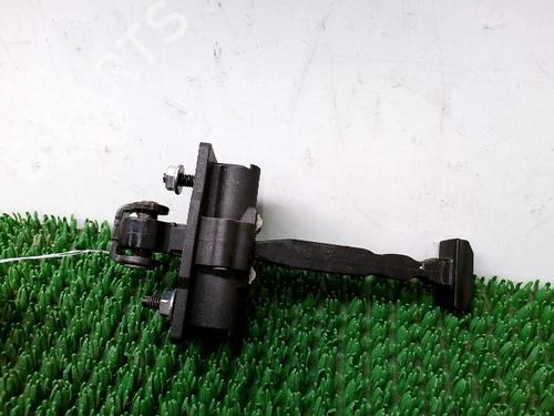 Used Hinge/Door check strap Hinge/Door check strap OPEL CORSA F (P2JO) 1.2 (68) (101 hp) 34163632 34163632