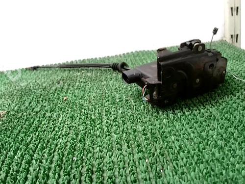 Used Front left lock Front left lock 25194047 25194047
