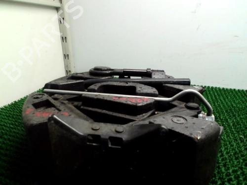 Jack Kit FORD C-MAX II (DXA/CB7, DXA/CEU) 1.6 TDCi | BP22086071C119 