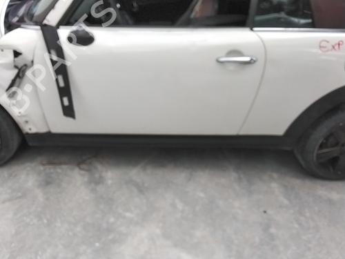 Used Left sideskirt Left sideskirt 36909859 36909859
