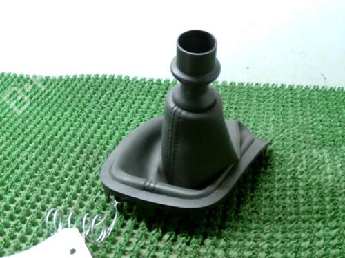 Used Shift knob Shift knob RENAULT MEGANE III Grandtour (KZ0/1) 1.5 dCi (KZ1M, KZ1W, KZ0R) (106 hp) 22078431 22078431