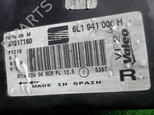 Right headlight SEAT IBIZA III (6L1) 1.9 SDI | BP20875443C29 