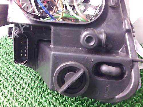 Used Right headlight Right headlight FORD FOCUS C-MAX (DM2) 1.6 TDCi (109 hp) 20877759 20877759