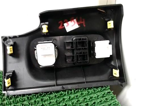 Used Mirror switch Mirror switch CITROËN C3 III (SX) 1.5 BlueHDi 100 (SXYHYP, SXYHTU) (102 hp) 22438475 22438475