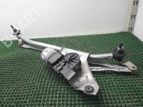 Used Front wiper motor DACIA SANDERO 1.5 dCi (75 hp) 22082317