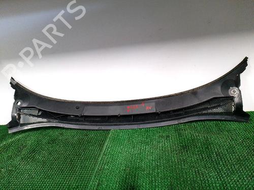 Grelha curcuvan OPEL CORSA E (X15) 1.4 (08, 68) (90 hp) 32331036