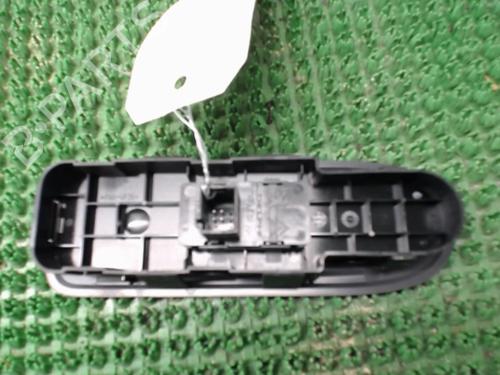 Used Right front window switch PEUGEOT 308 I (4A_, 4C_) 1.6 16V (150 hp) 22079370