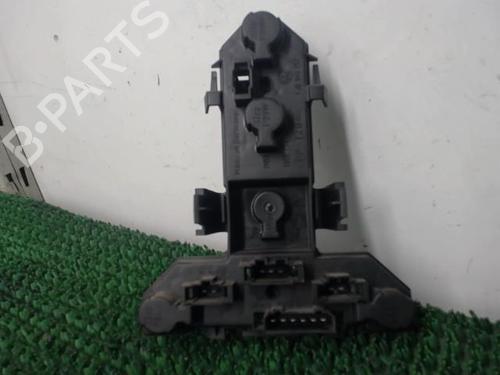 Used Lamp holder VW GOLF IV (1J1) 1.9 TDI (90 hp) 22088250