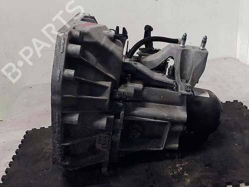 Used Gearbox Gearbox DACIA SANDERO II TCe 90 (B8M1, B8MA, B8AC) (90 hp) 23332599 23332599