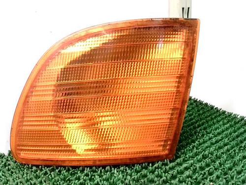 Used Left front indicator Left front indicator MERCEDES-BENZ VITO Van (W638) 110 D 2.3 (638.074, 638.078) (98 hp) 20876165 20876165