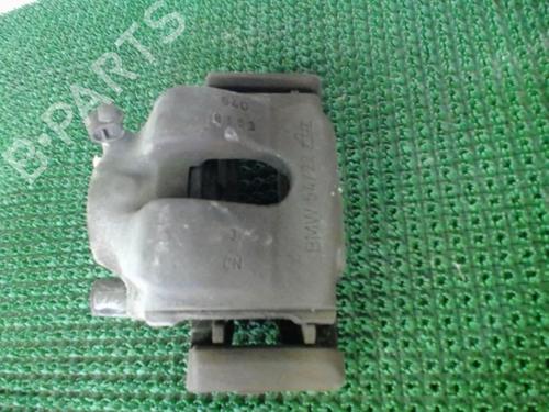 Used Right front brake caliper Right front brake caliper BMW 3 (E46) 320 d (136 hp) 22078215 22078215