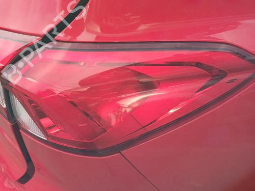 Used Right taillight Right taillight FORD FOCUS IV Turnier (HP) 1.5 EcoBlue (120 hp) 40027537 40027537