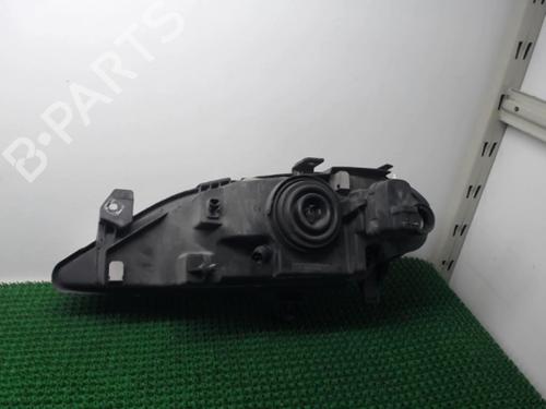 Used Right headlight Right headlight RENAULT MEGANE I Classic (LA0/1_) 1.4 16V (LA0D, LA1H, lA0W, LA10) (95 hp) 22076692 22076692