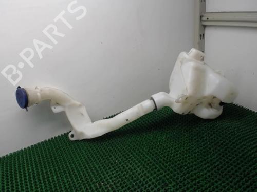 Used Windscreen washer tank PEUGEOT 208 I (CA_, CC_) 1.6 HDi (92 hp) 22084111