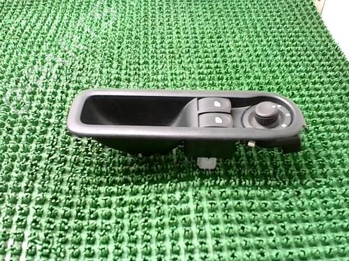 Used Left front window switch Left front window switch RENAULT TWINGO II (CN0_) 1.5 dCi 90 (86 hp) 29958675 29958675