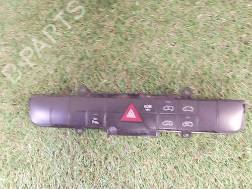 Used Warning switch Warning switch CITROËN C4 II (NC_) 1.6 HDi 115 (114 hp) 22092289 22092289