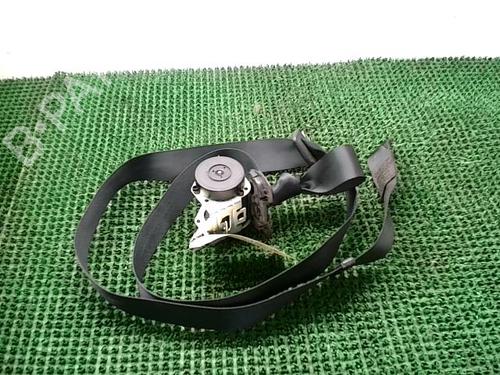 rear-right-seatbelt-renault-megane-iii-hatchback-bz01_-b3_-2008-27663334 main image