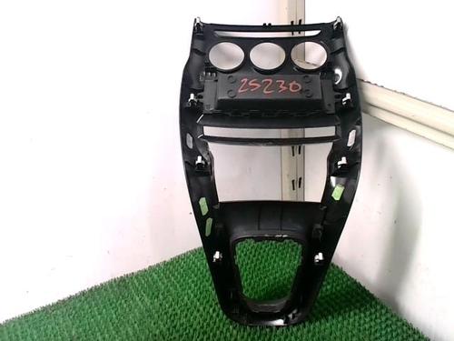 Middle console CITROËN C3 II (SC_) 1.6 BlueHDi 100 | BP29817063I22