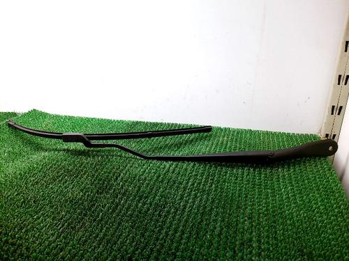 front-windshield-wiper-arm-renault-clio-v-b7_-2019-34433086 main image
