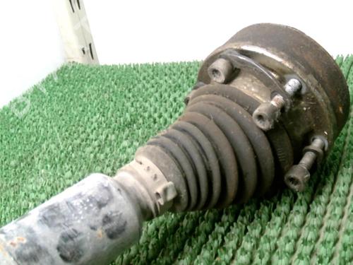 Used Right front driveshaft Right front driveshaft VW GOLF VI (5K1) 1.6 TDI (105 hp) 22078725 22078725