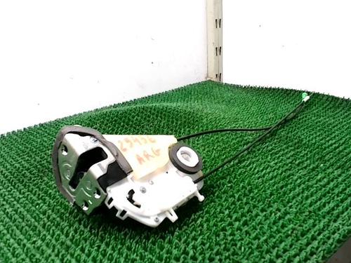 Used Rear left lock TOYOTA YARIS (_P9_) 1.4 D-4D (NLP90_, NLP90R) (90 hp) 30500085