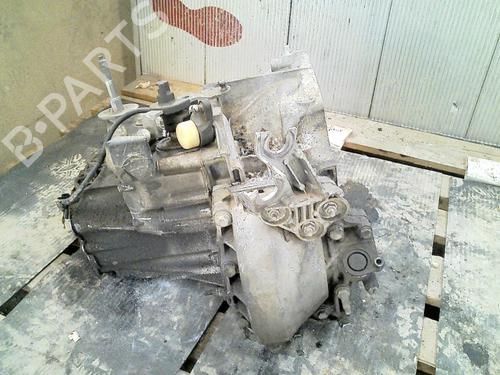 Gearbox PEUGEOT 5008 (0U_, 0E_) 2.0 HDi 150 / BlueHDi 150 | BP22084081M3