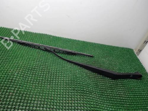 Used Front windshield wiper arm CHRYSLER PT CRUISER (PT_) 2.2 CRD (121 hp) 22077656