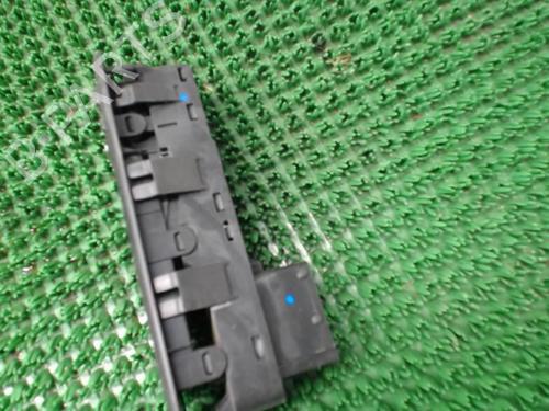 Used Left front window switch Left front window switch CITROËN C3 II (SC_) 1.4 HDi 70 (SC8HZC, SC8HR0, SC8HP4) (68 hp) 20876492 20876492