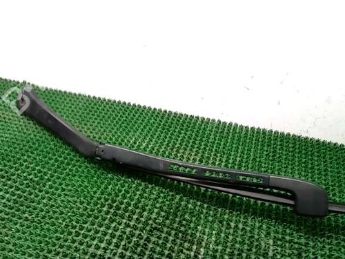 Front windshield wiper arm BMW 3 (E90) 318 d | BP26436637C143 
