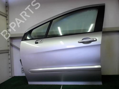 Used Left front door Left front door 21164730 21164730