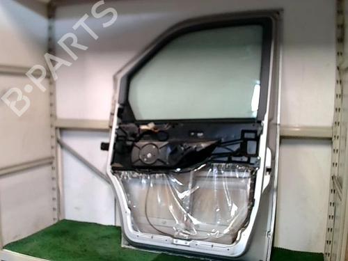 Right front door MERCEDES-BENZ VITO Van (W638) 110 CDI 2.2 (638.094) | BP25206111C3 