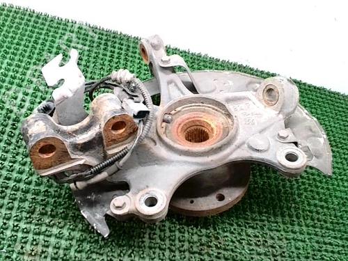 Used Right front steering knuckle Right front steering knuckle PEUGEOT 308 II (LB_, LP_, LW_, LH_, L3_) 1.6 BlueHDi 120 (120 hp) 27348488 27348488