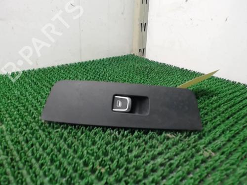 Used Right front window switch Right front window switch AUDI A1 Sportback (8XA, 8XF) 1.4 TFSI (125 hp) 22086188 22086188