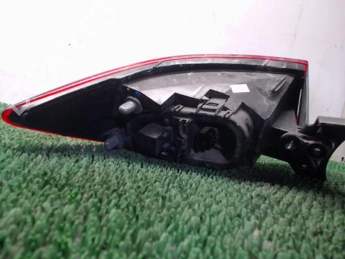 right-taillight-renault-clio-iv-bh_-15-dci-75-2012-2013-2014-2015-2016-2017-2018-2019-2020-2021-22086834 main image