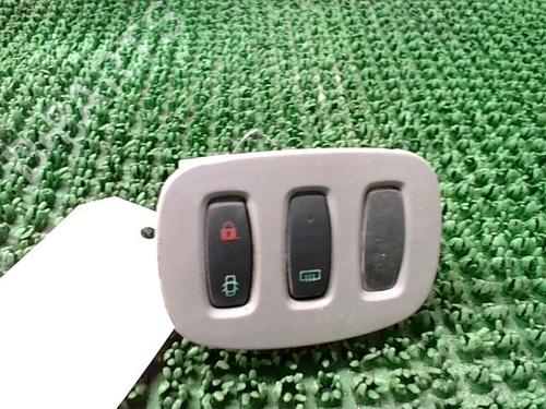 Switch RENAULT TRAFIC II Van (FL) 1.9 dCi 100 (FL0C, FL0K, FL0B) | BP30045119I30 - Image 2