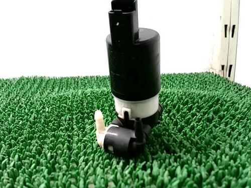 Used Washer pump Washer pump RENAULT LAGUNA III (BT0/1) 2.0 16V (BT05, BT0F, BT0W) (140 hp) 22090464 22090464