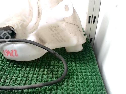 Windscreen washer tank PEUGEOT 207 CC (WD_) 1.6 HDi | BP22089948C113 