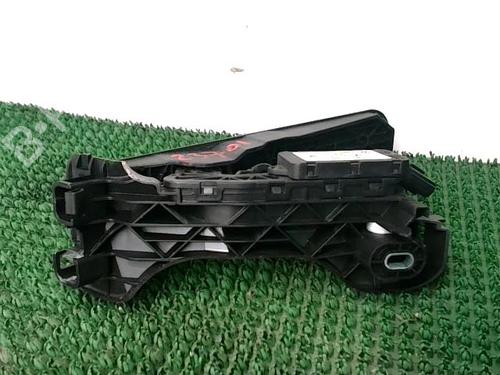 Used Pedal Pedal 22089522 22089522