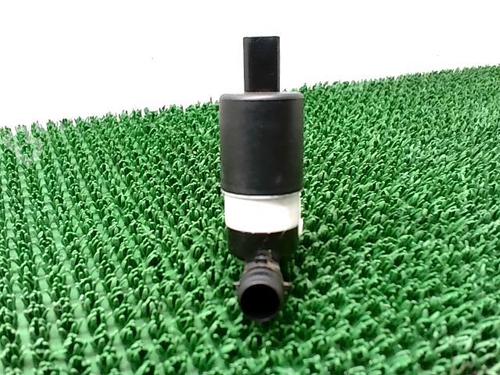Used Washer pump RENAULT LAGUNA III (BT0/1) 2.0 16V (BT05, BT0F, BT0W) (140 hp) 22090465