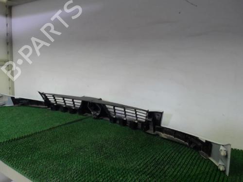 Used Grille RENAULT KANGOO (KC0/1_) 1.5 dCi (KC07) (65 hp) 22081411